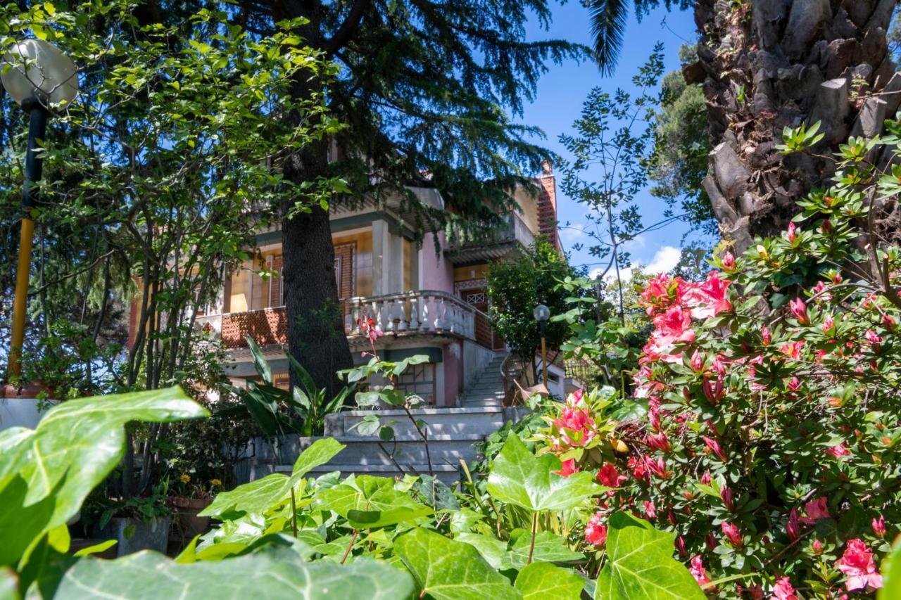 Casa Vacanze Gioia เตรคาสตาญิ ภายนอก รูปภาพ