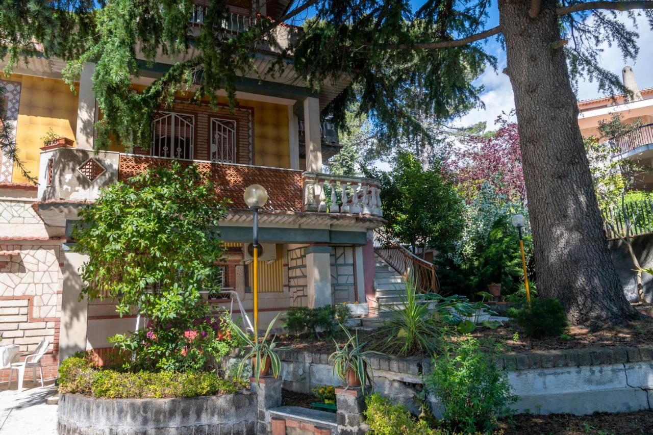 Casa Vacanze Gioia เตรคาสตาญิ ภายนอก รูปภาพ