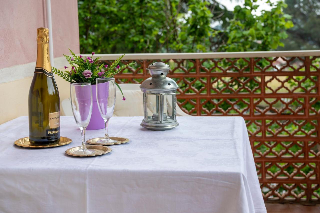 Casa Vacanze Gioia เตรคาสตาญิ ภายนอก รูปภาพ