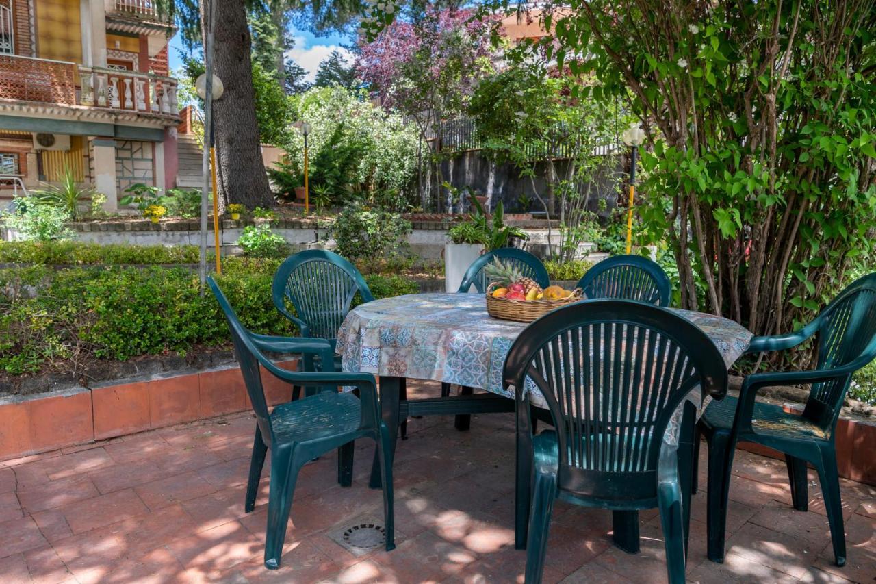 Casa Vacanze Gioia เตรคาสตาญิ ภายนอก รูปภาพ