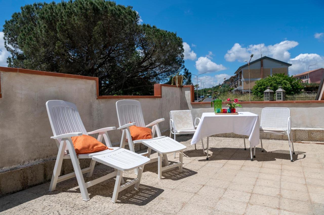 Casa Vacanze Gioia เตรคาสตาญิ ภายนอก รูปภาพ